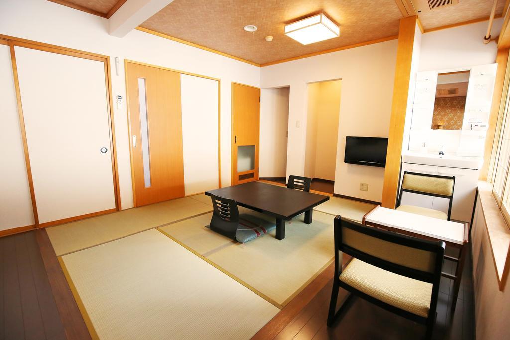 Nakajimaya Ryokan Nozawaonsen Buitenkant foto